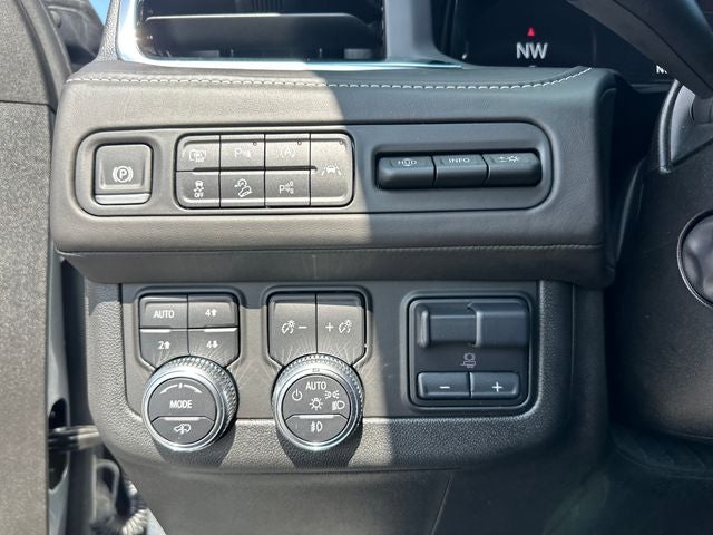 2024 GMC Yukon XL Denali Ultimate