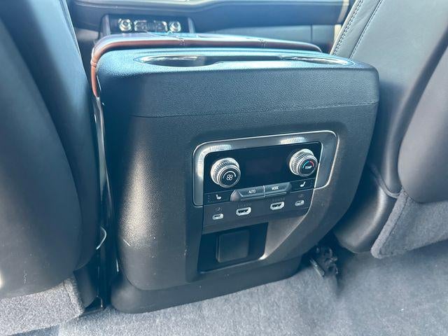 2024 GMC Yukon XL Denali Ultimate