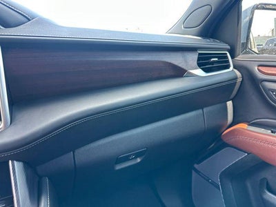 2024 GMC Yukon XL Denali Ultimate