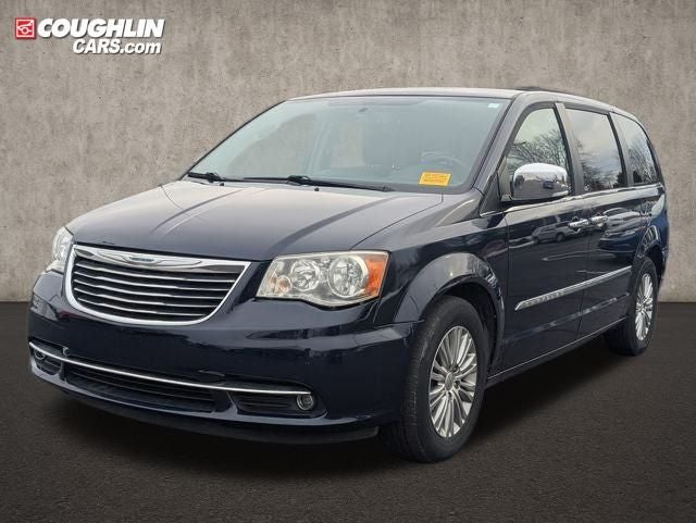 2016 Chrysler Town & Country Touring-L