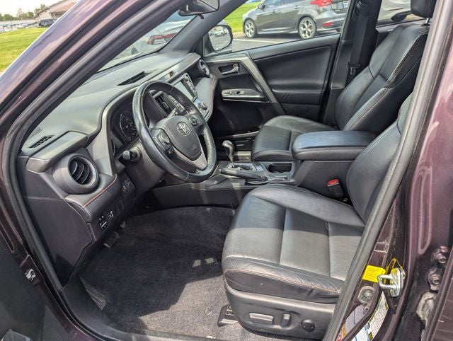 2016 Toyota RAV4 SE