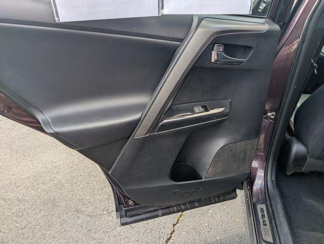 2016 Toyota RAV4 SE