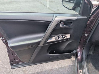 2016 Toyota RAV4 SE