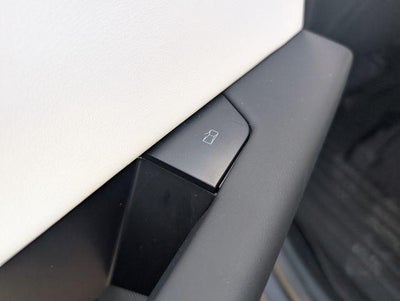 2024 Tesla Cybertruck Cyberbeast