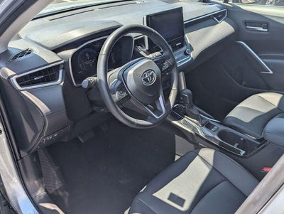 2025 Toyota Corolla Cross XLE