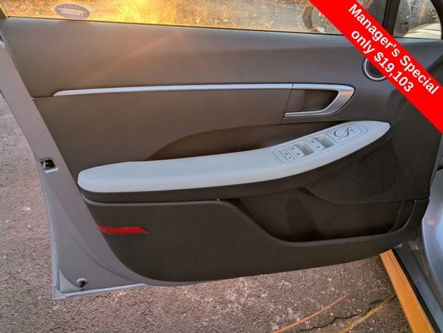 2023 Hyundai Sonata SE