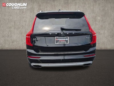 2021 Volvo XC90 T6 Momentum