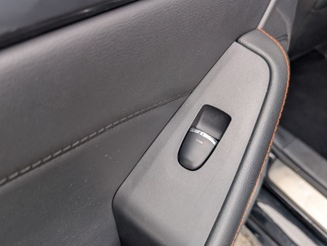 2022 Nissan Maxima SR