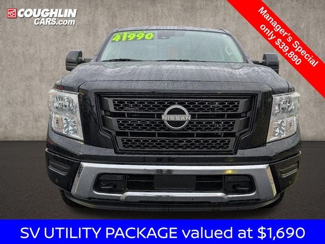 2024 Nissan Titan SV