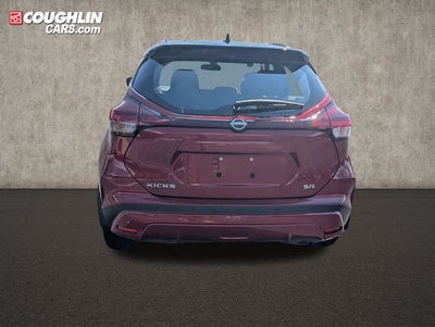 2023 Nissan Kicks SR
