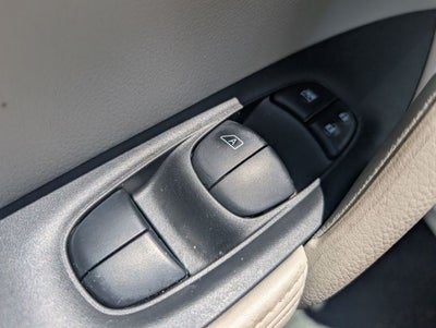 2018 Nissan Rogue Sport SV