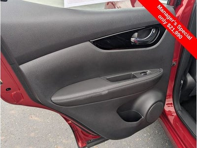 2022 Nissan Rogue Sport SL