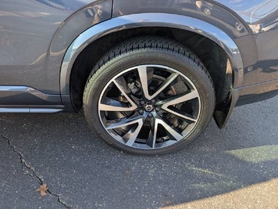 2021 Volvo XC90 Momentum