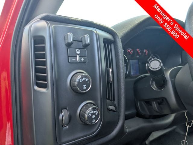 2022 Chevrolet Silverado 5500HD Work Truck
