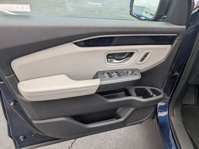 2023 Honda Pilot EX-L 8 Passenger