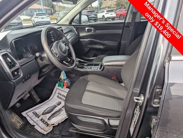 2023 Kia Sorento LX