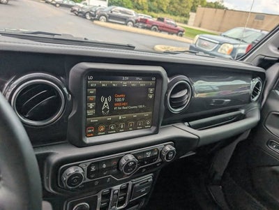 2021 Jeep Wrangler Unlimited Sahara Altitude