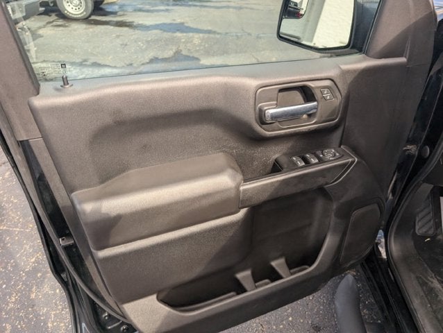 2022 Chevrolet Silverado 1500 LTD 4WD Crew Cab 147" Custom