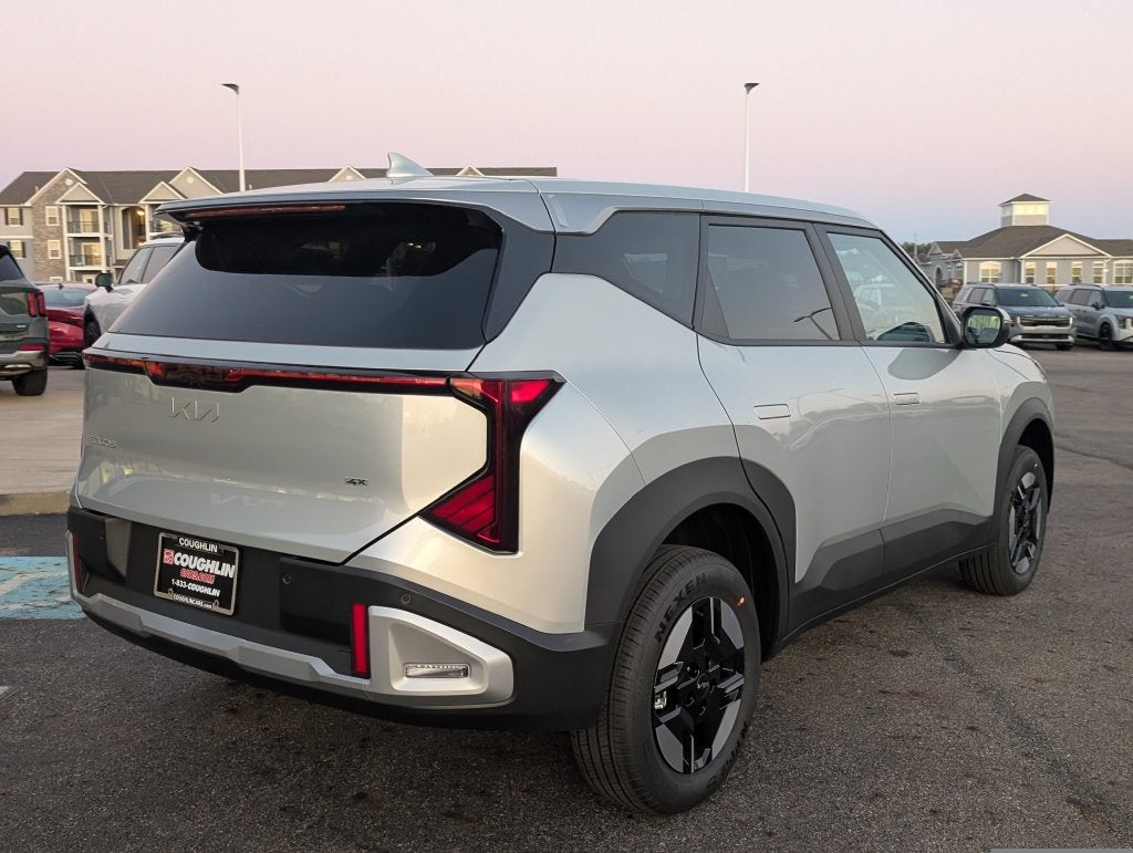 2027 Kia Seltos LX