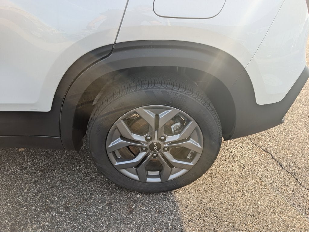2024 Kia Seltos LX