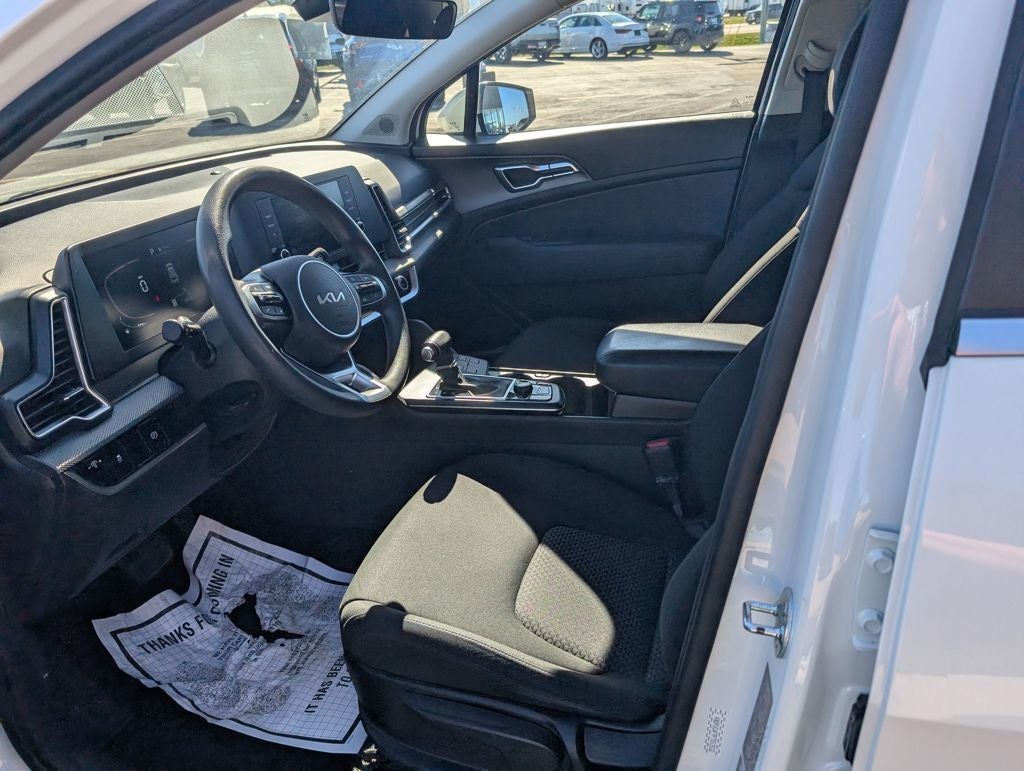 2023 Kia Sportage LX
