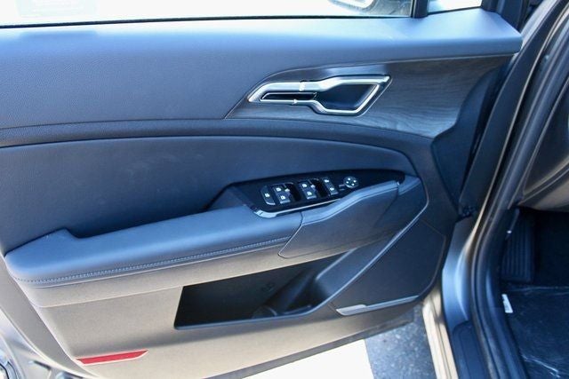 2024 Kia Sportage Plug-In Hybrid X-Line