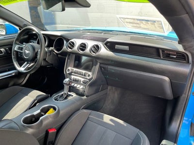 2022 Ford Mustang EcoBoost