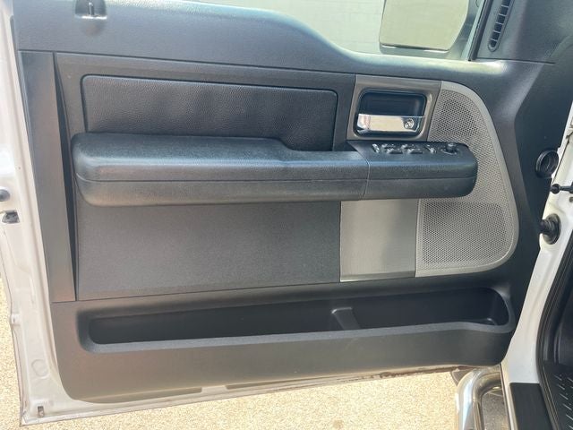 2005 Ford F-150 XLT