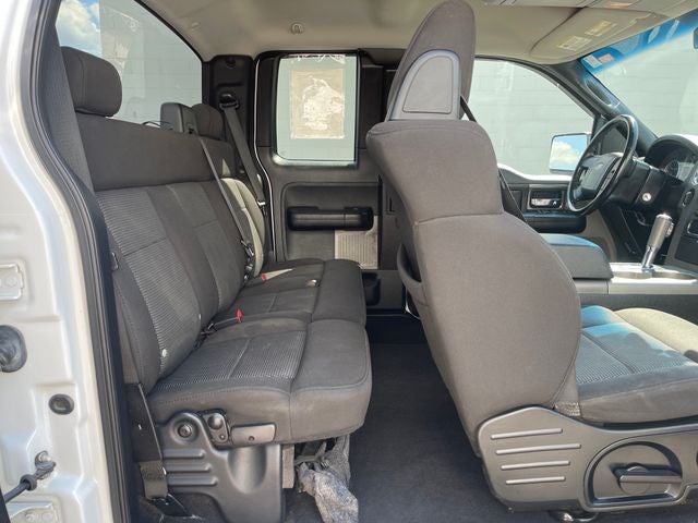 2005 Ford F-150 XLT