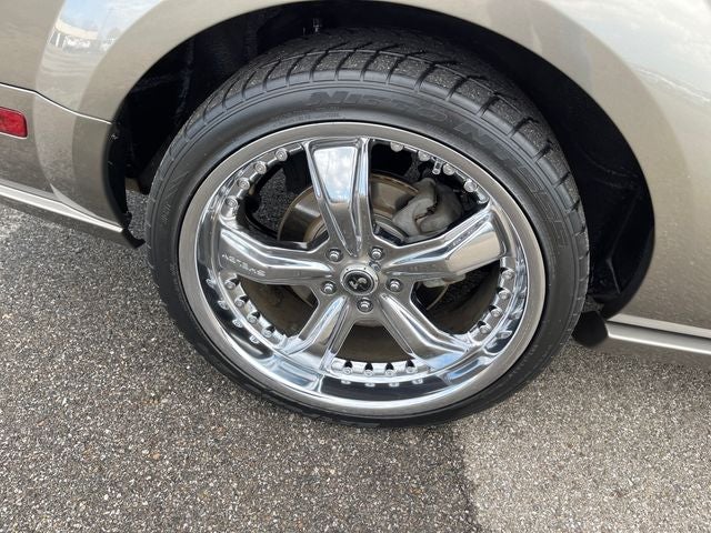 2005 Ford Mustang GT Premium