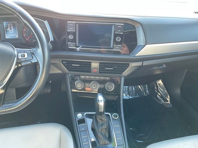 2021 Volkswagen Jetta R-Line