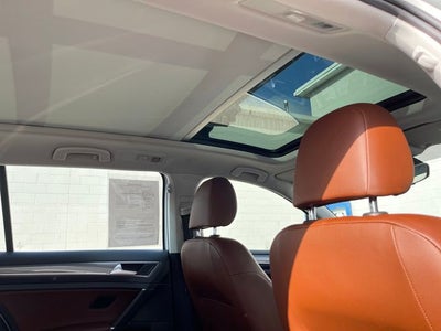 2017 Volkswagen Golf Alltrack TSI SE 4Motion