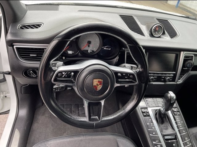 2015 Porsche Macan S