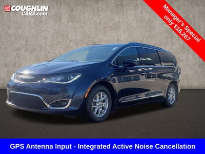 2020 Chrysler Pacifica Hybrid Touring L