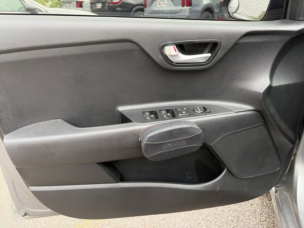 2022 Kia Rio S