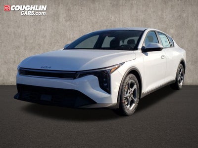 2026 Kia K4 LXS