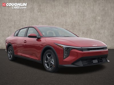 2025 Kia K4 LXS