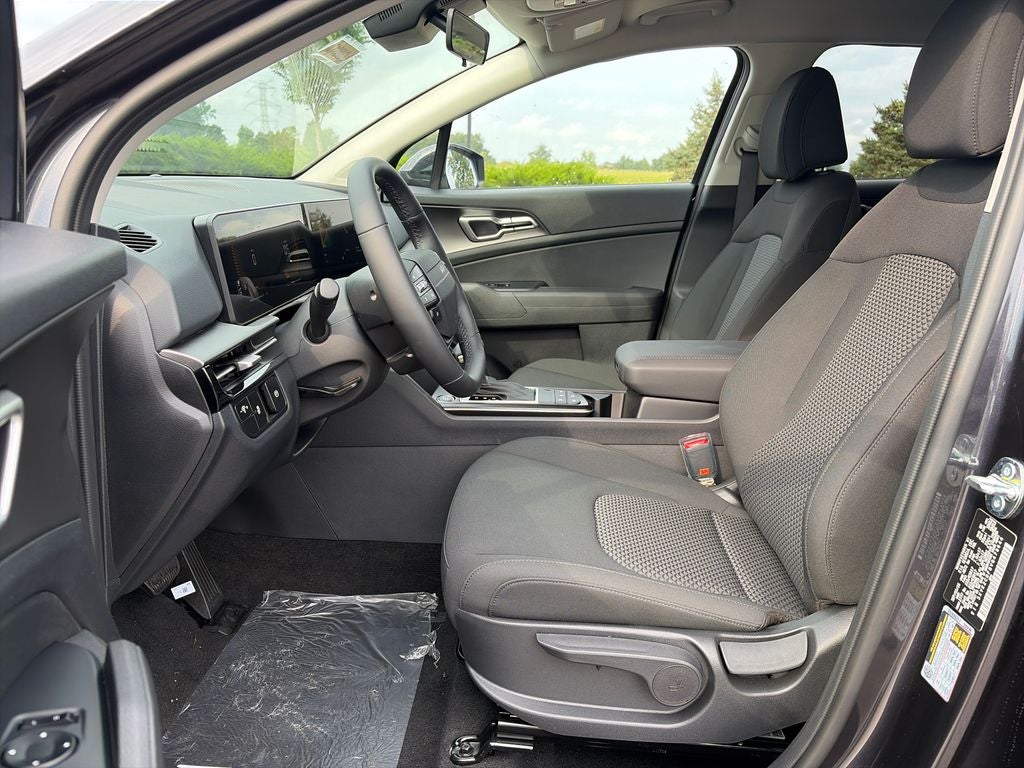 2027 Kia Sportage LX