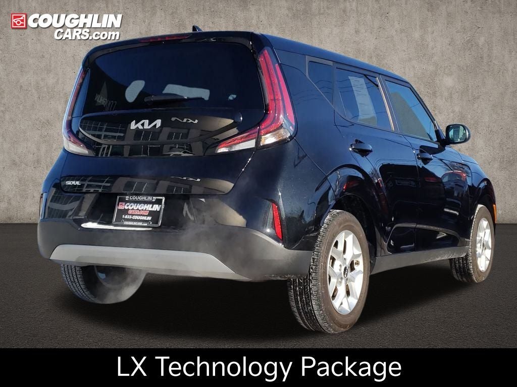 2023 Kia Soul LX