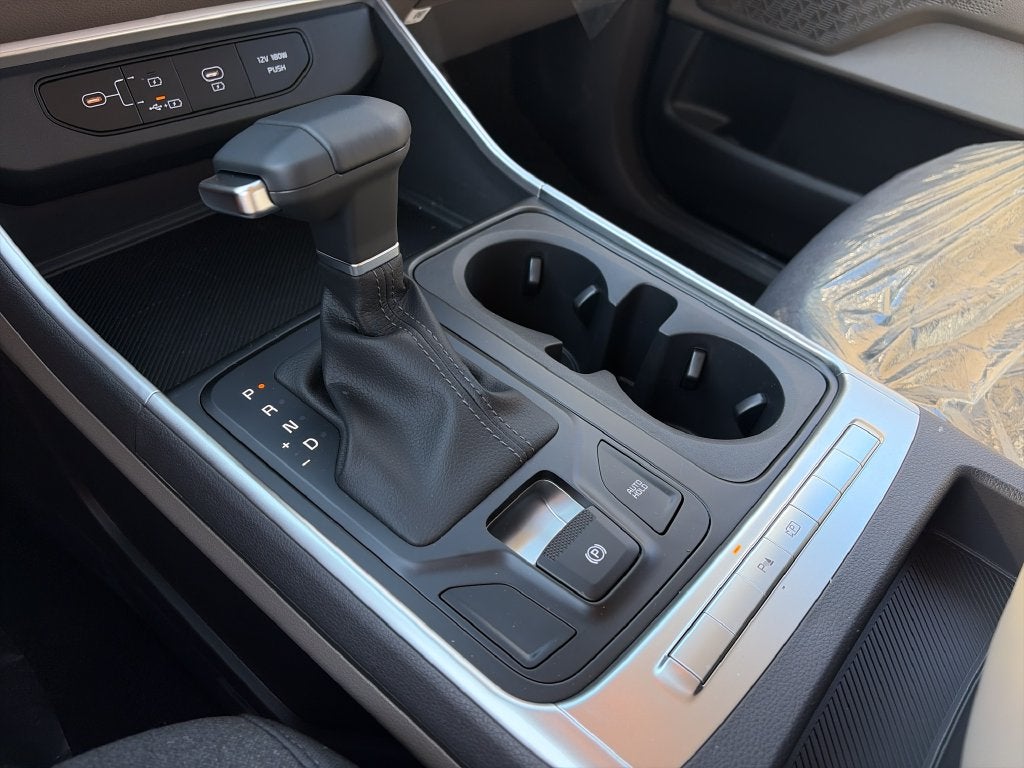 2027 Kia Carnival LX