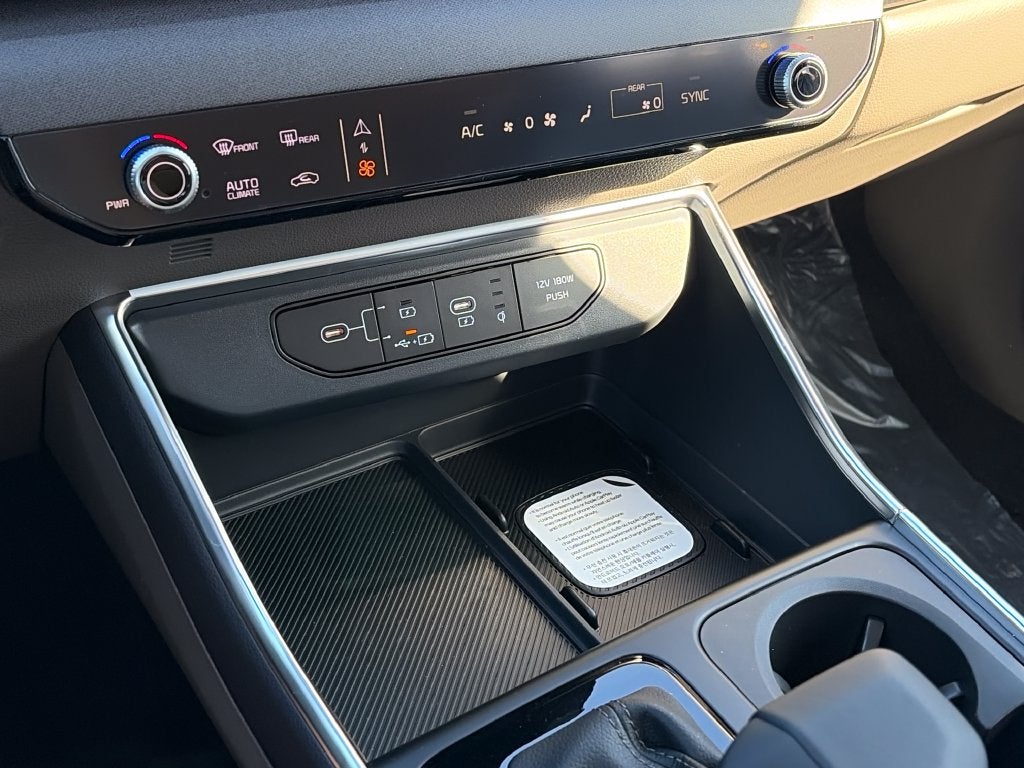 2027 Kia Carnival EX