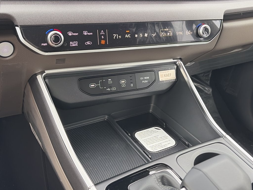 2027 Kia Carnival EX