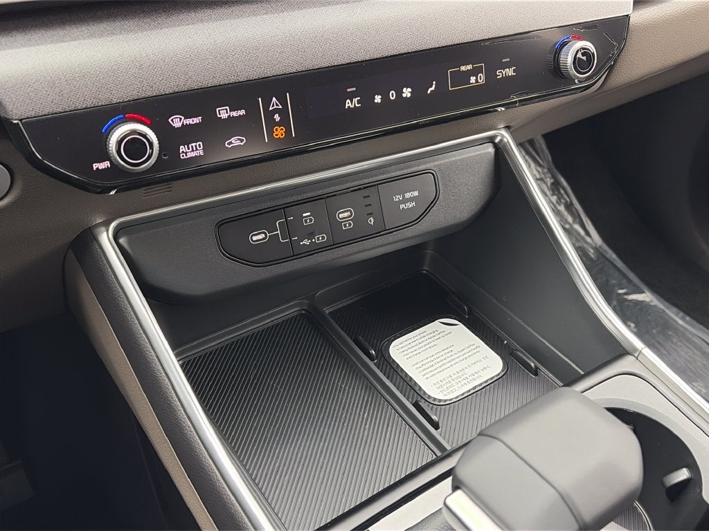 2027 Kia Carnival EX