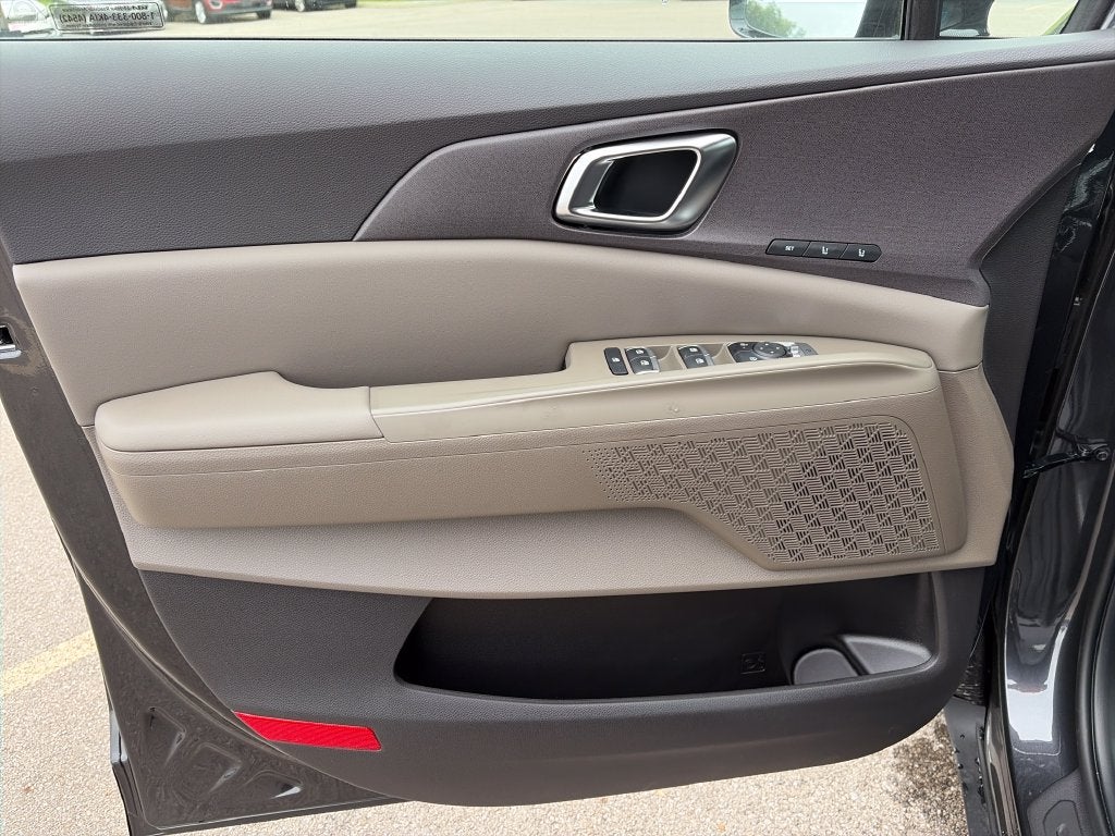 2027 Kia Carnival Hybrid EX