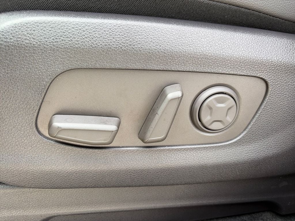 2025 Kia Carnival SX Prestige - Photo 15