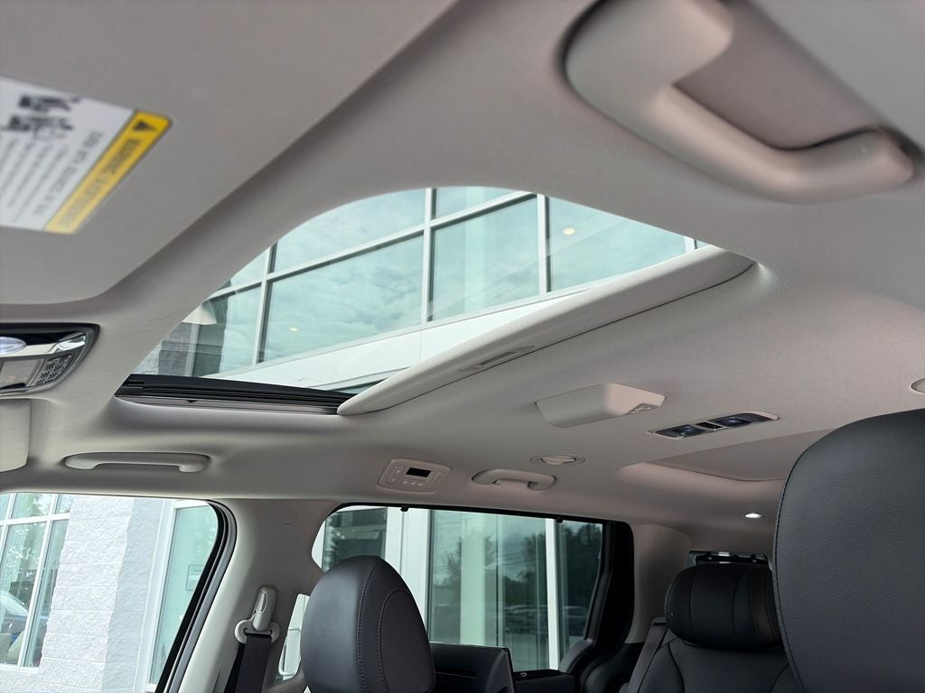 2025 Kia Carnival SX Prestige - Photo 24