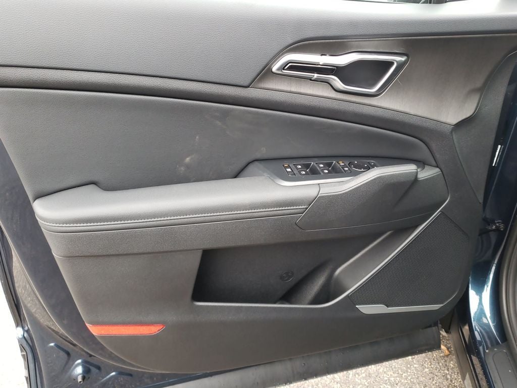 2026 Kia Sportage Plug-In Hybrid X-Line