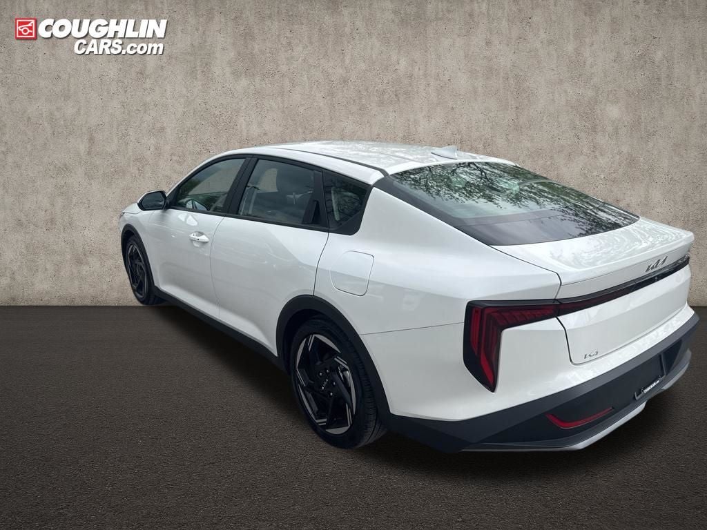 2025 Kia K4 EX