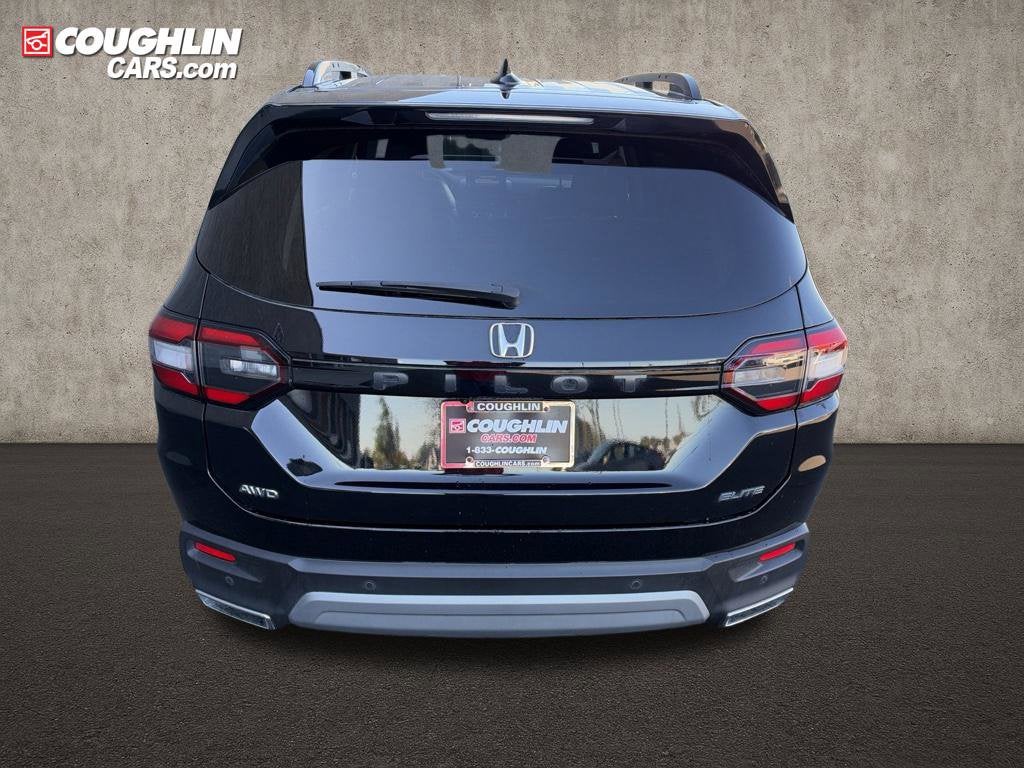 2025 Honda Pilot Elite