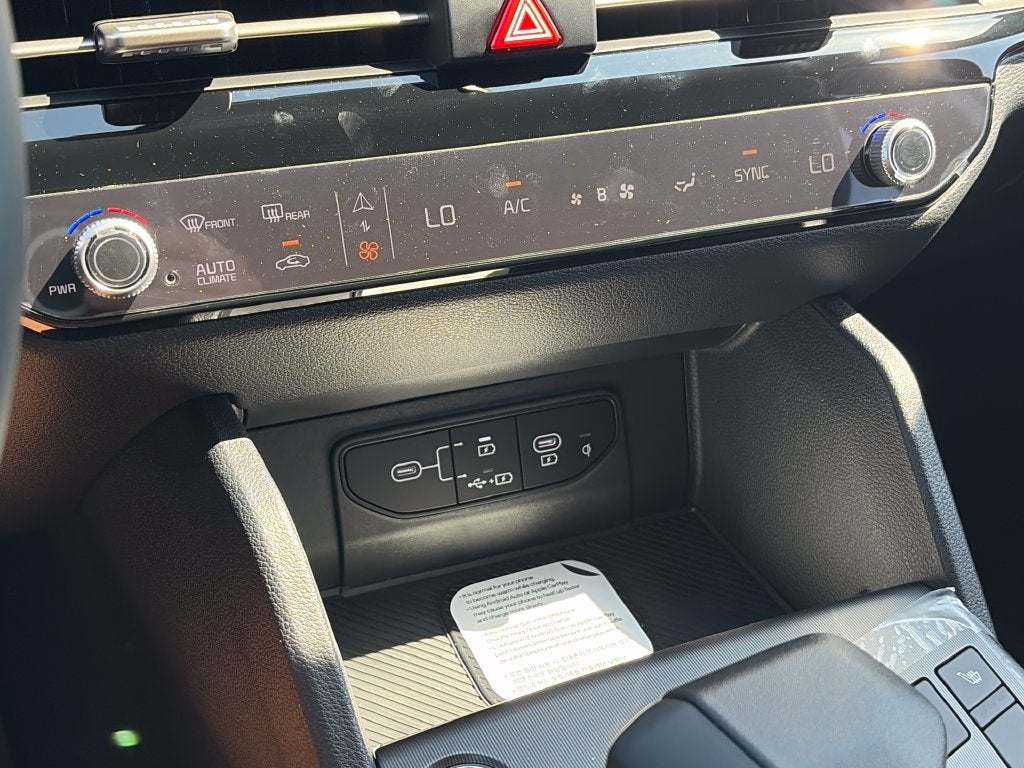 2027 Kia Sportage EX